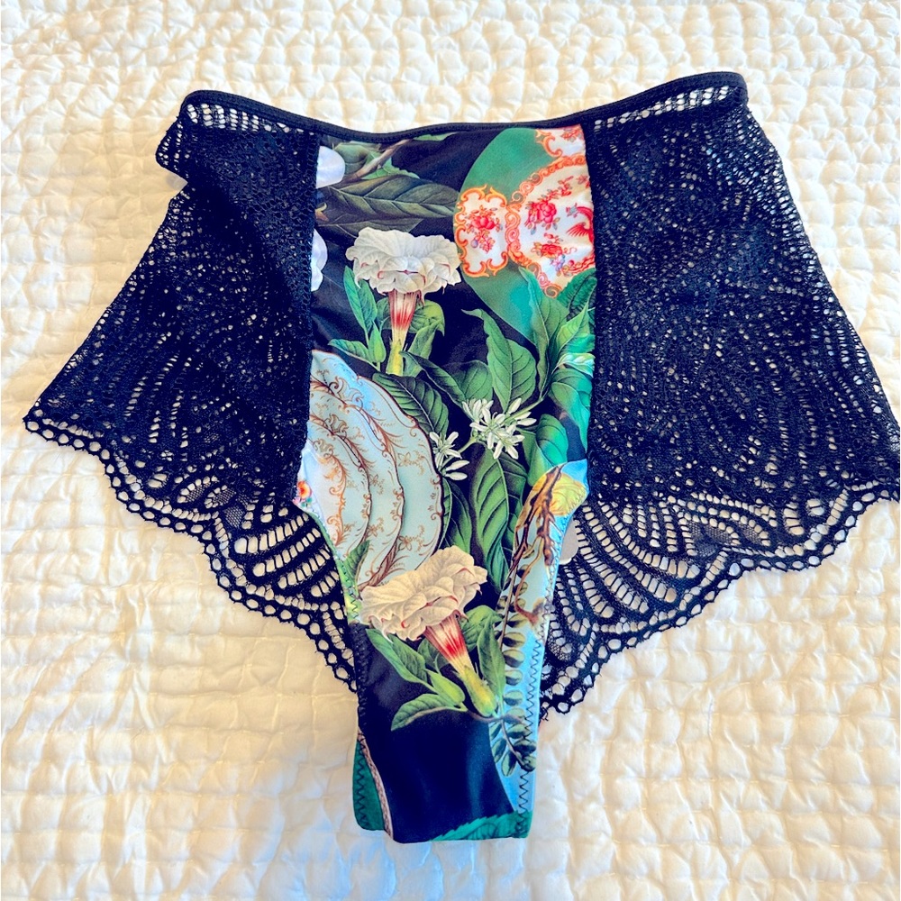 Naja high waist lace cheeky brief Violette Mademoiselle Limoges size Small NWT
